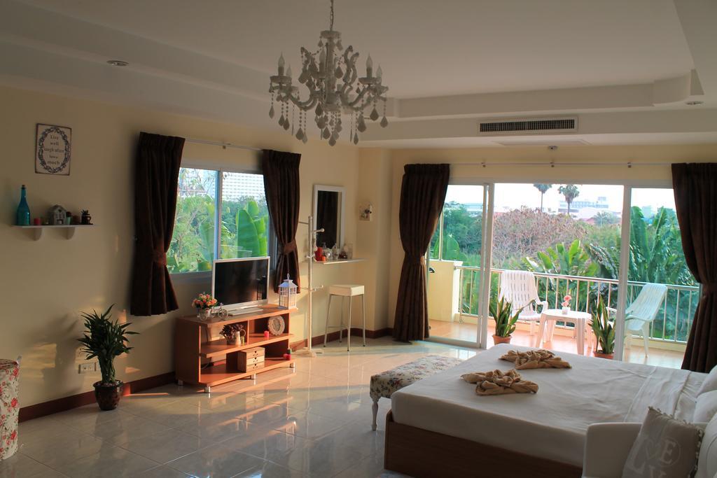 Jungle Resort Джомтиен Бийч Стая снимка