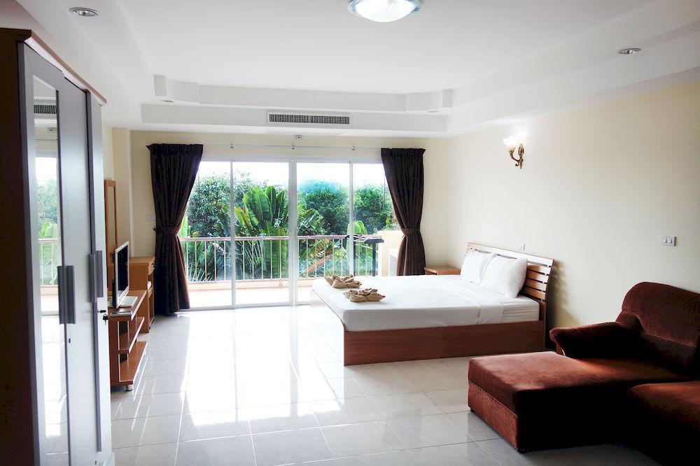 Jungle Resort Джомтиен Бийч Екстериор снимка